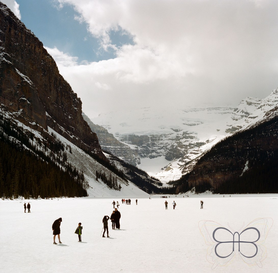 lakelouise_alberta_logo